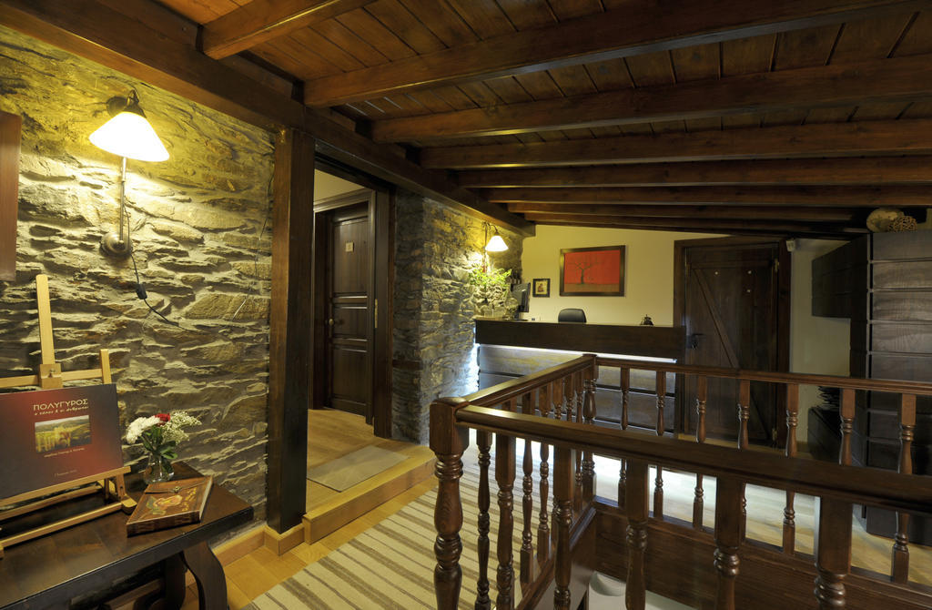 Marelia Hotel Polýgyros Zewnętrze zdjęcie